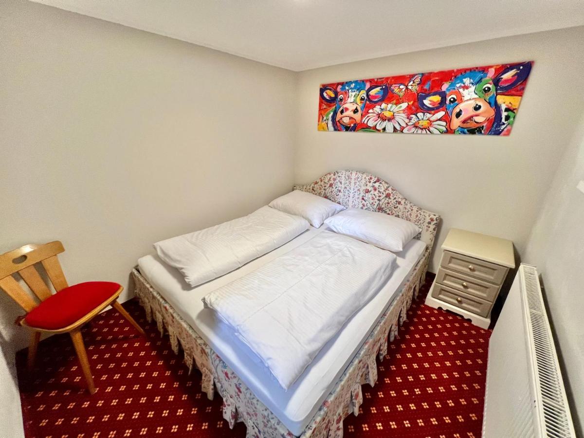 Lech Hostel Kültér fotó
