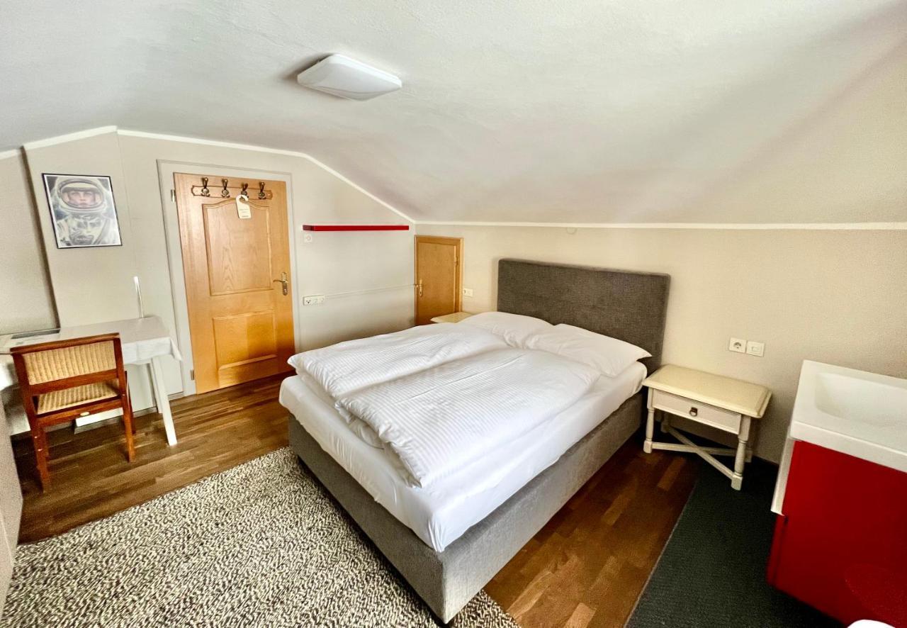 Lech Hostel Kültér fotó